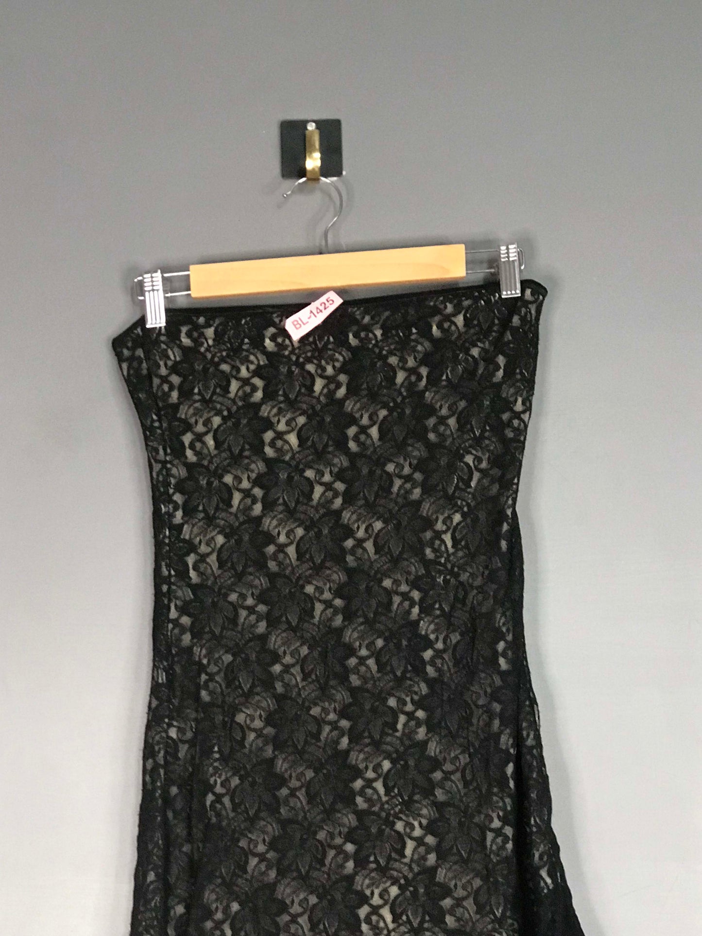 BL- 1425 BRAND : Vicky martin