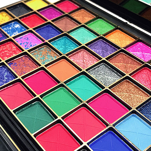 Miss clement Shiny 48-Colors Wet Makeup Kit
